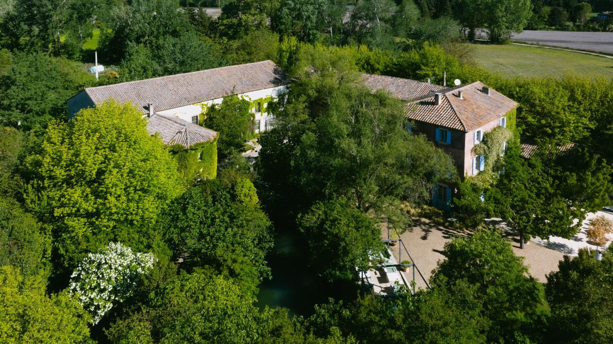 Hotel Bastide Rose à Le Thor Extérieur photo