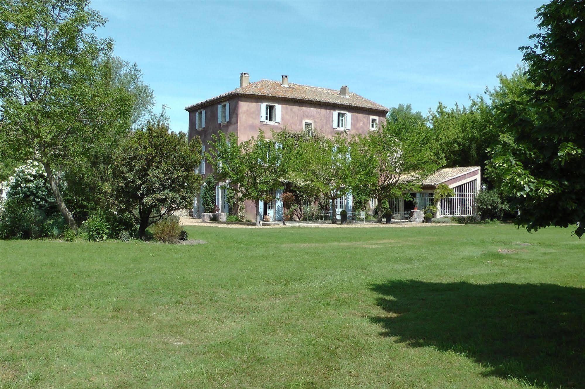 Hotel Bastide Rose à Le Thor Extérieur photo